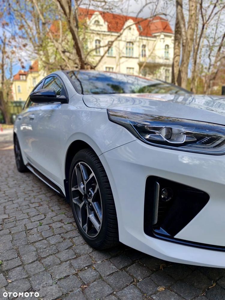 Kia ProCeed 1.4 T-GDI GT Line DCT - 16