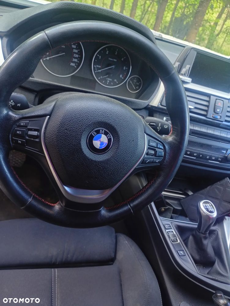 BMW Seria 3 320d - 13
