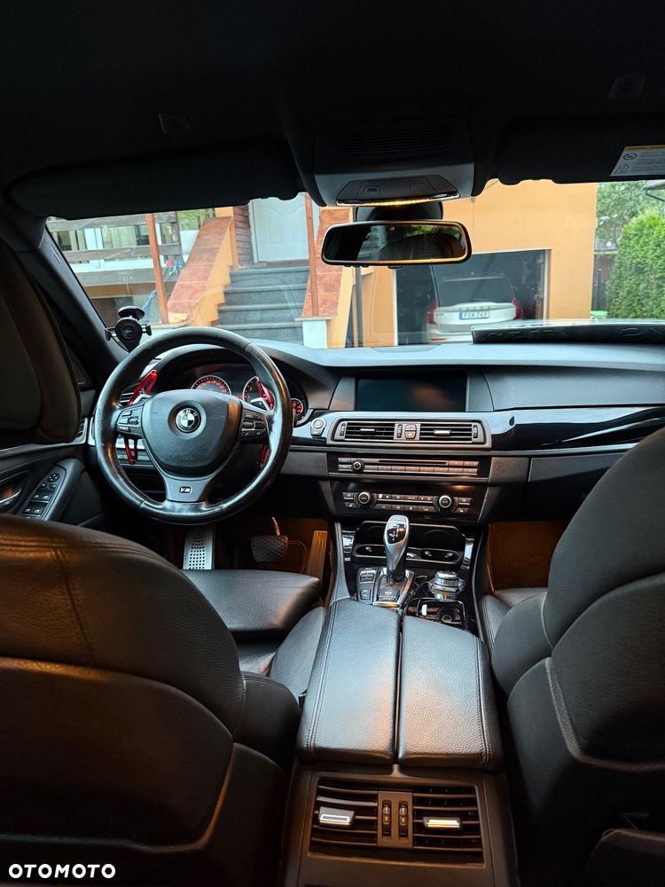 BMW Seria 5 535i xDrive - 20