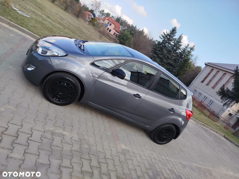 Hyundai ix20 1.4 blue YES Silver - 10