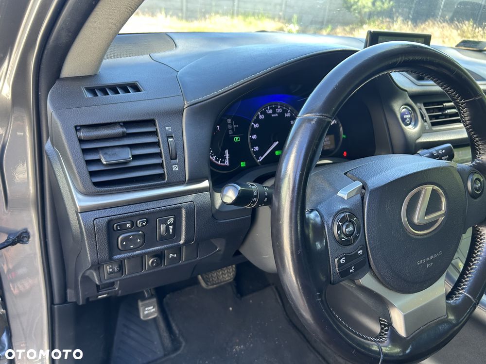 Lexus CT 200h Elegance - 14