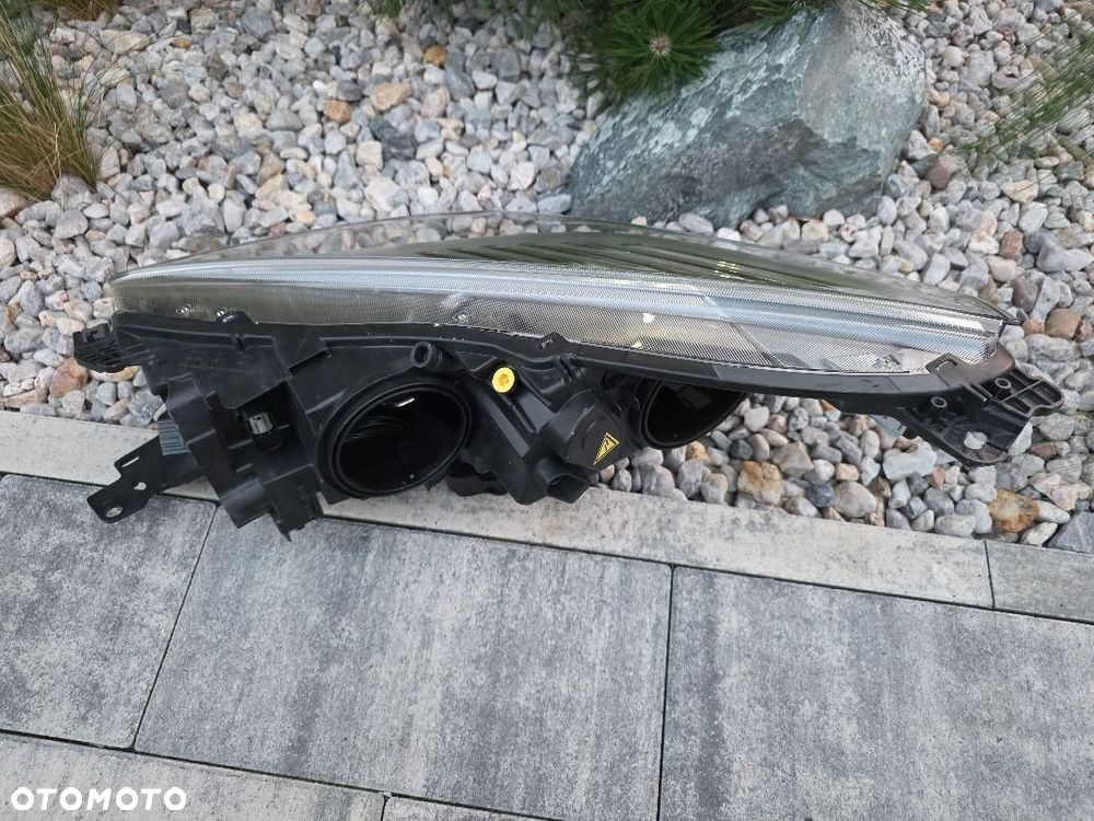 FORD KUGA 2 II LIFT Lampa prawa Bi-Xenon Dynamic Led 90156678 GV4113D154AJ - 8