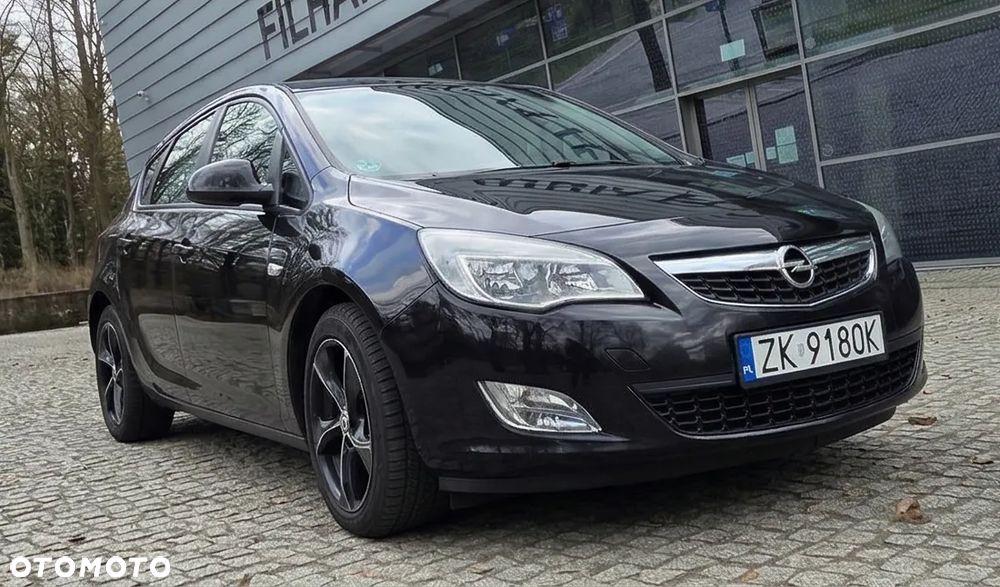Opel Astra 1.4 Turbo - 4