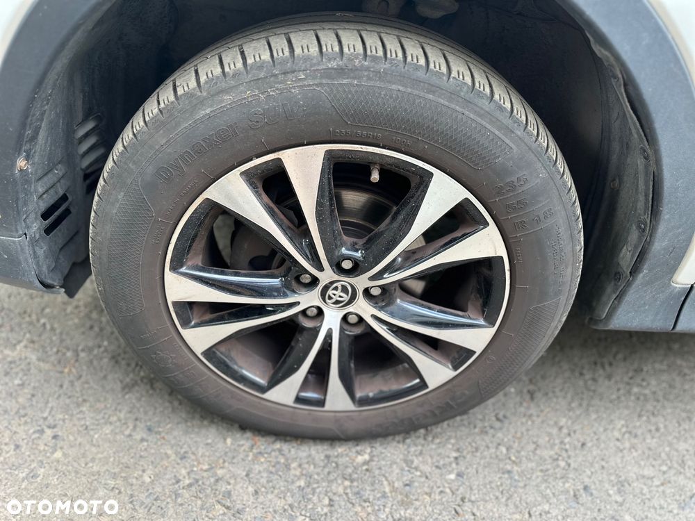 Toyota RAV4 2.0 Premium MS - 19