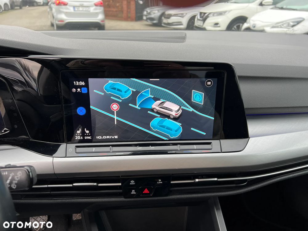 Volkswagen Golf - 13