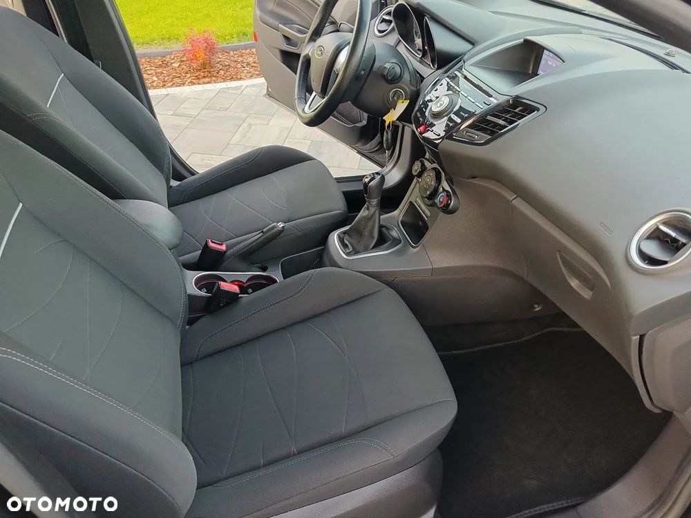 Ford Fiesta - 14