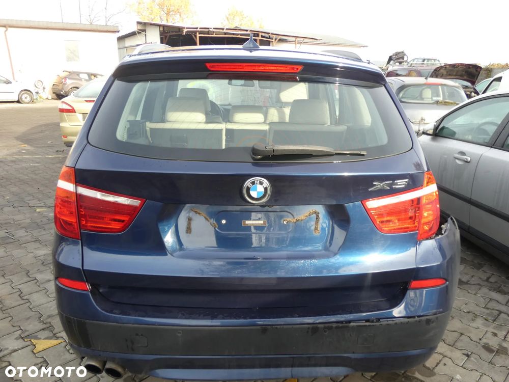 BMW X3 F25 *SAMOCHÓD NA CZĘŚCI*A76/5 (DEEP SEA BLUE)/ MASKA, LAMPA, DRZWI, LUSTERKO, ZDERZAK, GRILL, BŁOTNIK, KLAPA, BELKA, DESKA, FOTELE, KANAPA, ĆWIARTKA KIEROWNICA, ZAWIESZENIE, KOMPLETNY PRZÓD, LICZNIK, ZEGARY - 3