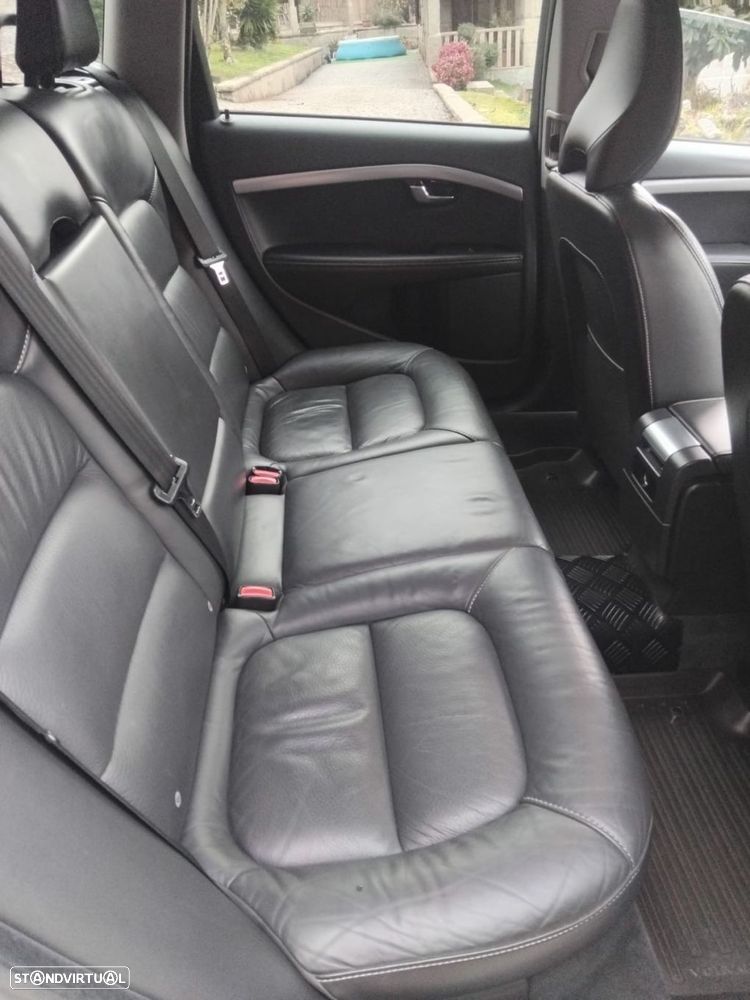 Volvo XC 70 2.0 D4 Summum Dynamic Geartronic - 10