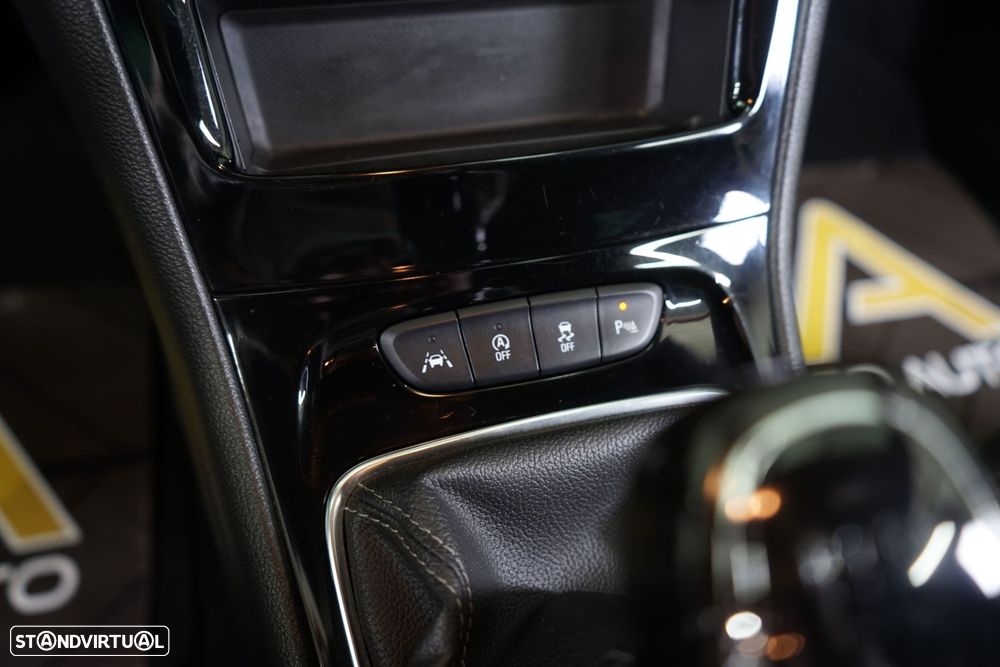 Opel Astra 1.2 T Business Edition S/S - 29