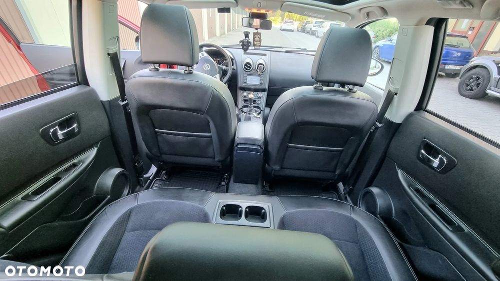 Nissan Qashqai 1.6 dCi 4 x 4 DPF Start/Stop tekna - 10