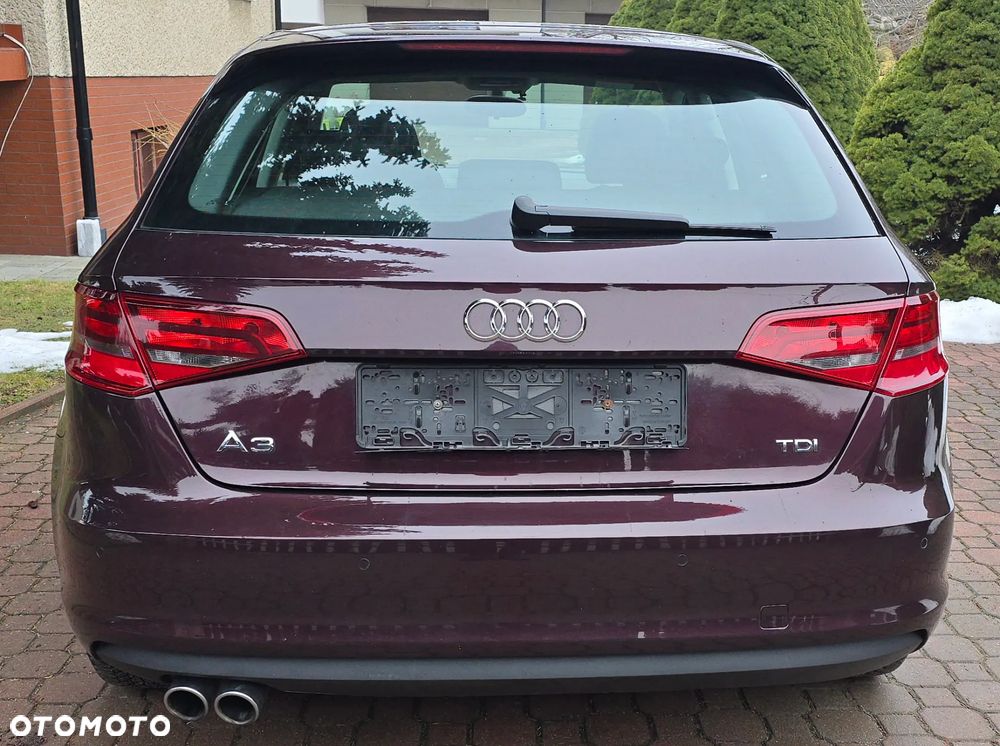 Audi A3 Sportback 2.0 TDI (clean diesel) Ambiente - 4
