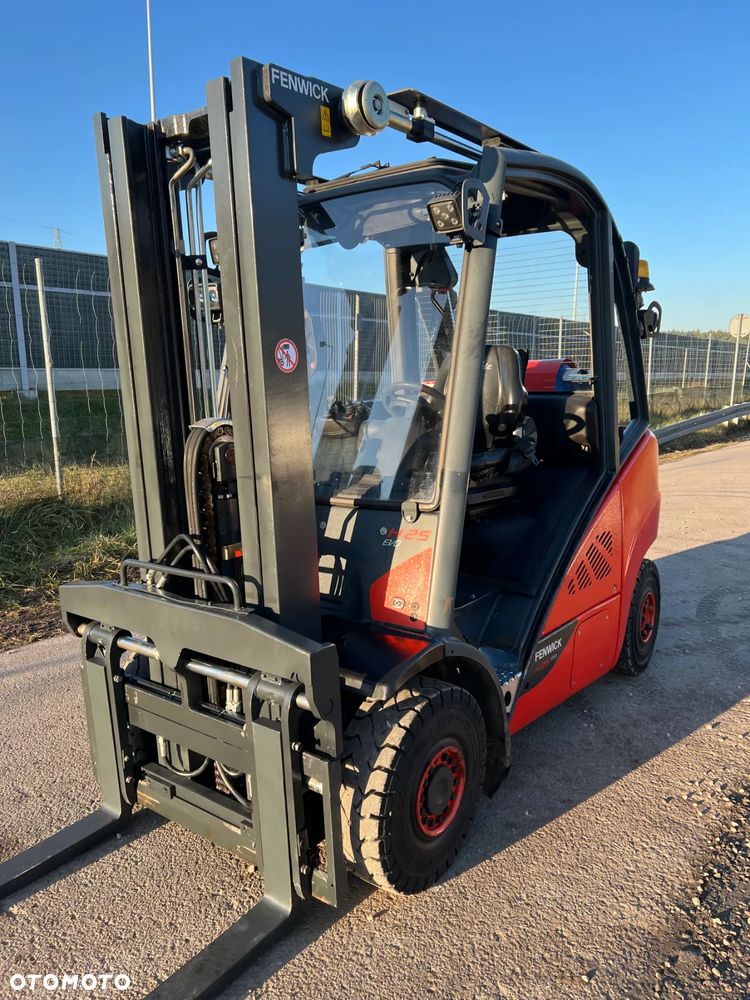 Linde H25T-02 - 19
