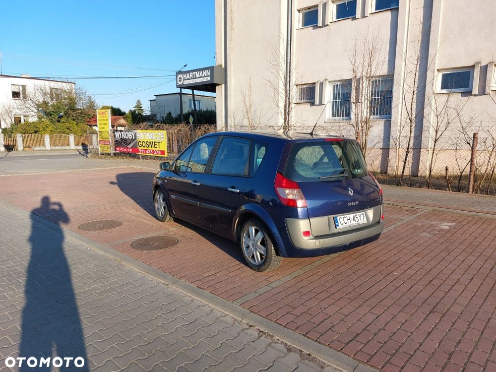 Renault Scenic - 8