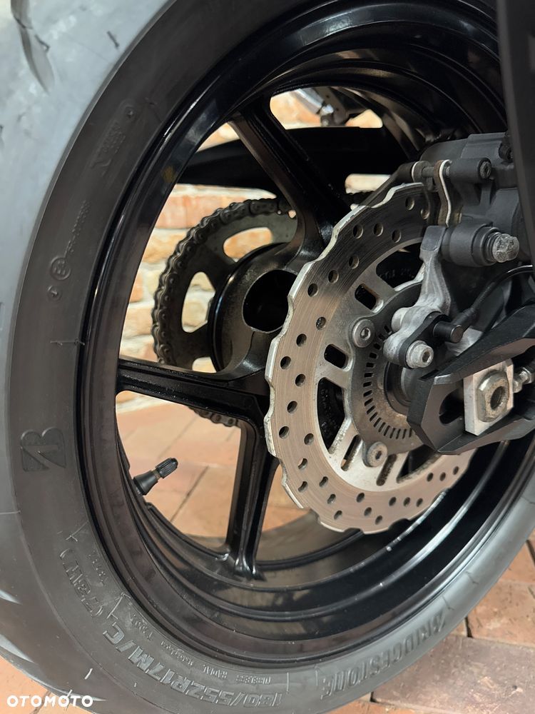 Kawasaki Versys 1000 - 31