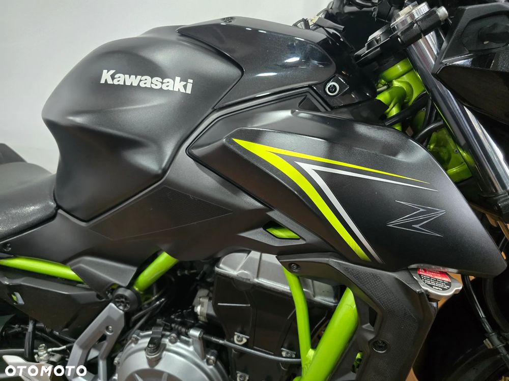 Kawasaki Z 650 - 19