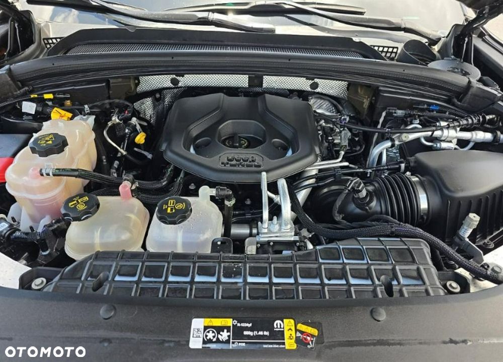 Jeep Grand Cherokee - 12