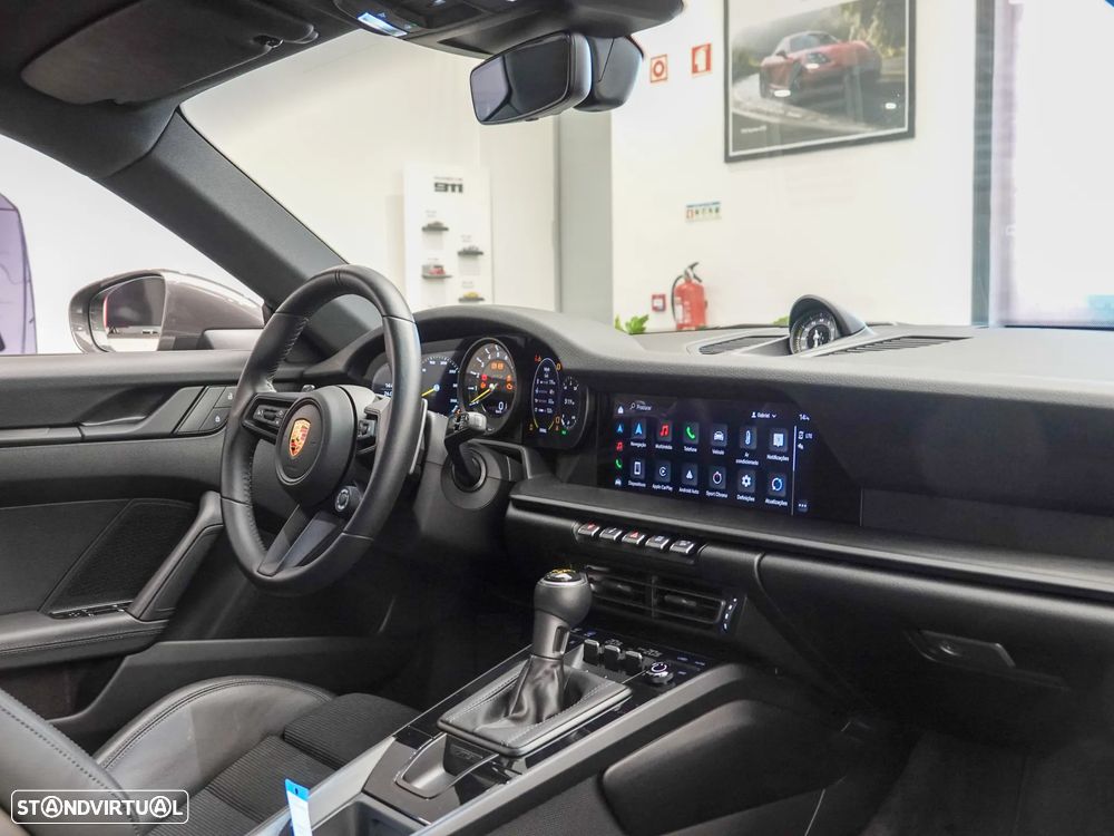 Porsche 911 (992) GT3 Touring Package PDK - 21