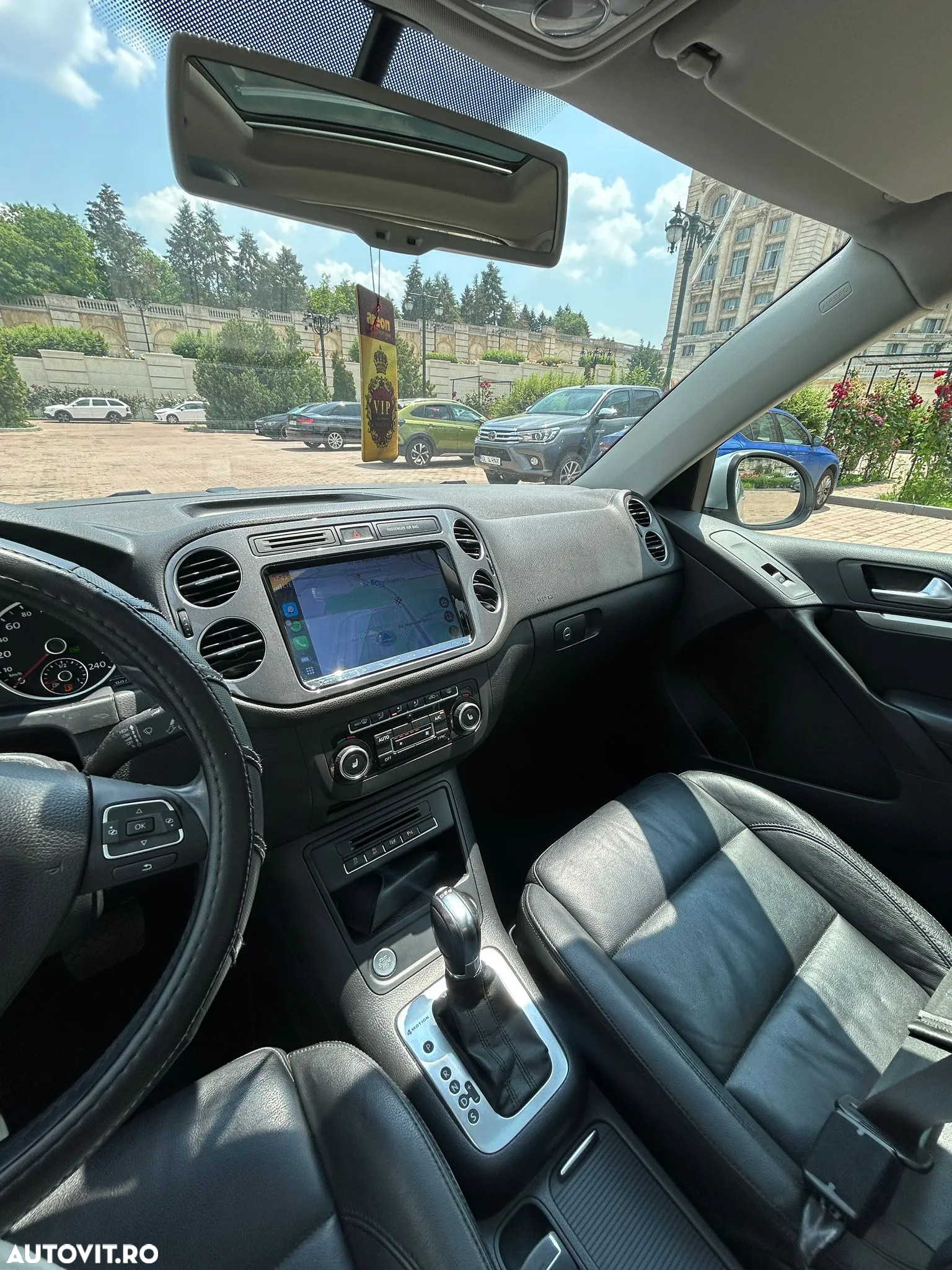 Volkswagen Tiguan 2.0 TDI DPF 4Motion BlueMotion Technology DSG Life - 9