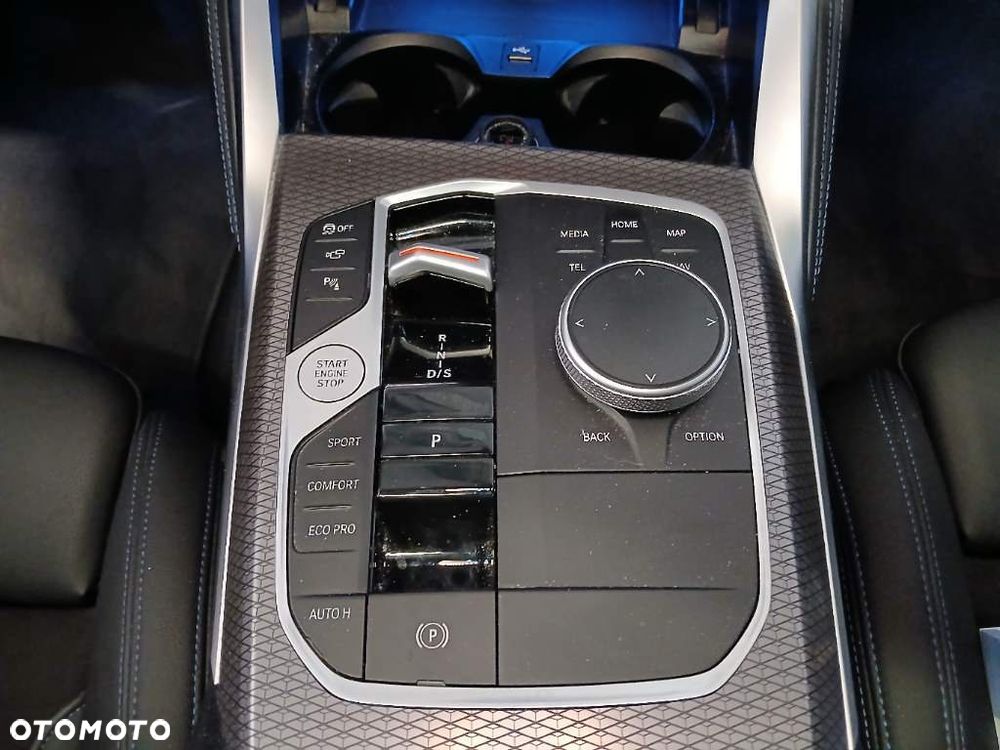 BMW Seria 4 420d xDrive M Sport - 17
