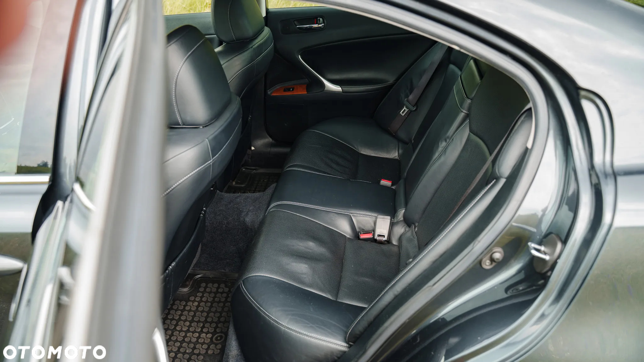 Lexus IS 250 Prestige - 35
