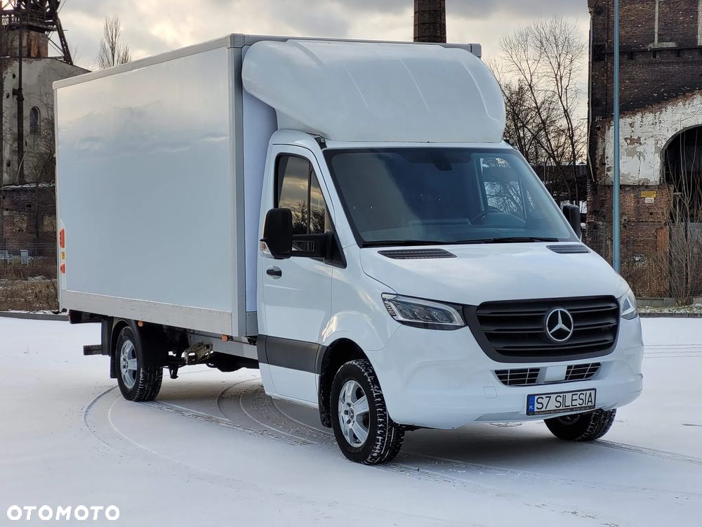 Mercedes-Benz Sprinter - 3