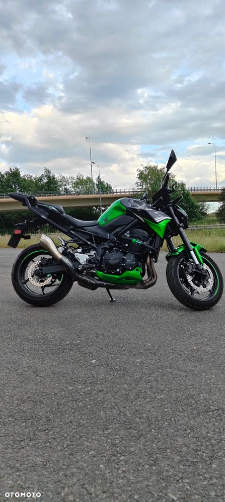 Kawasaki Z 900 - 16