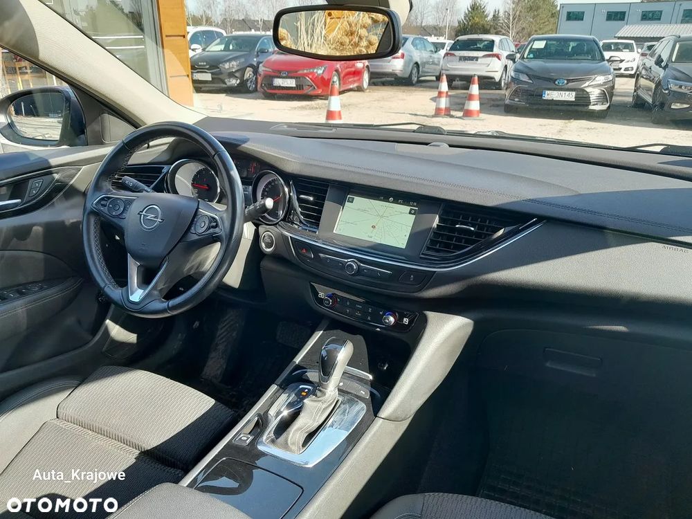 Opel Insignia 1.5 T Elite S&S - 9