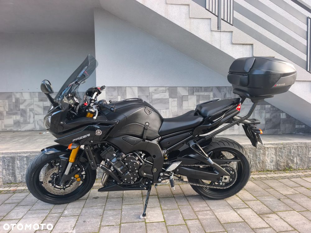 Yamaha FZ8 - 3