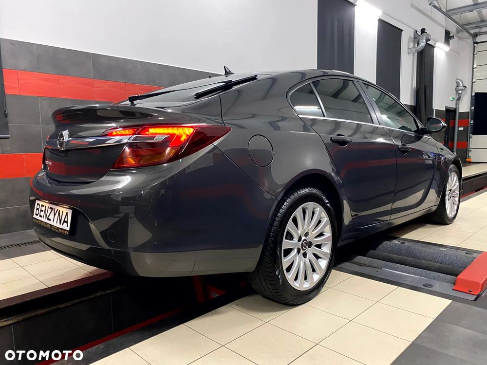 Opel Insignia 1.4 T Cosmo S&S - 14