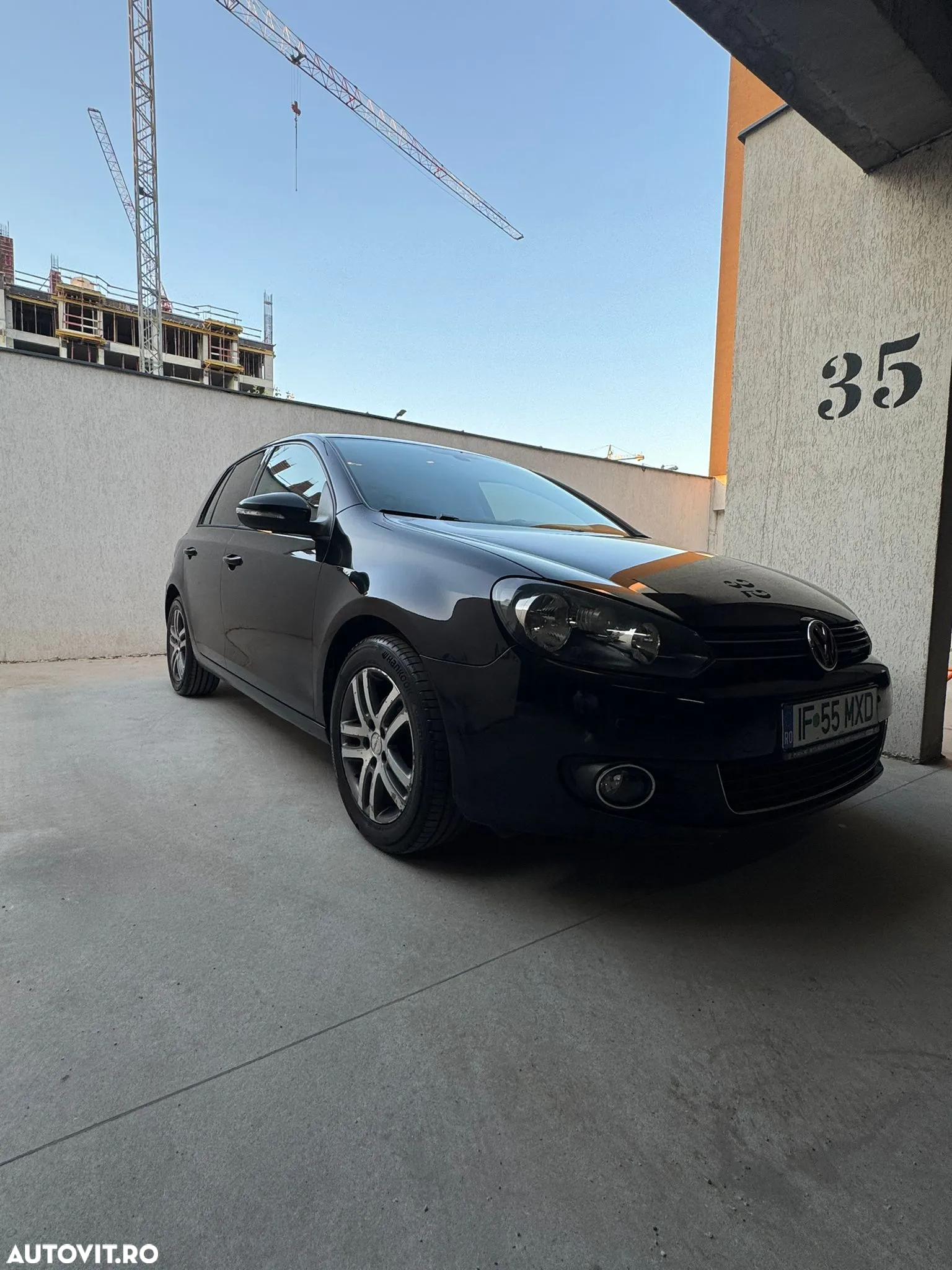 Volkswagen Golf 1.6 TDI DPF BlueMotion Technology Highline - 3