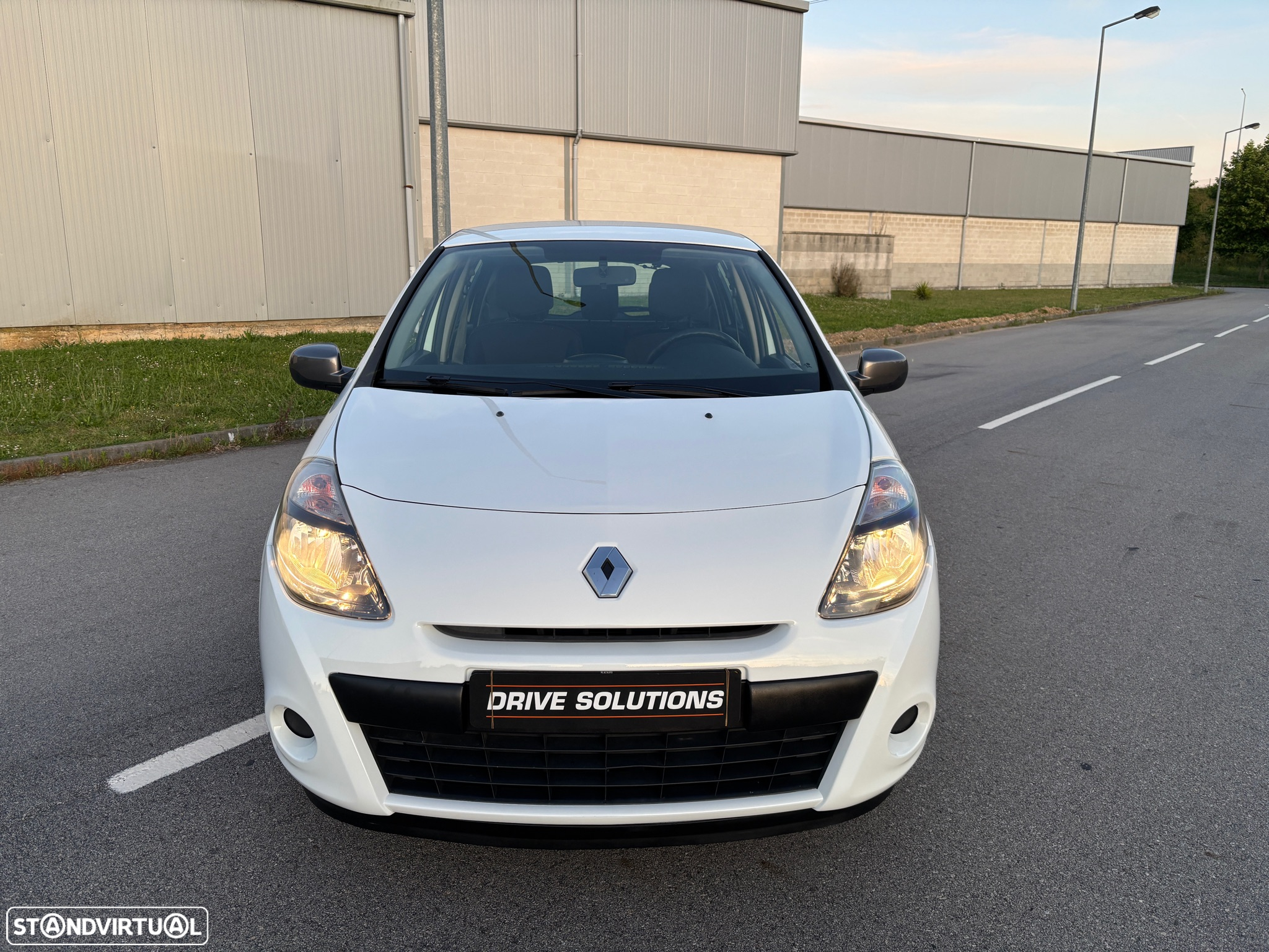 Renault Clio 1.5 dCi Dynamique S - 21