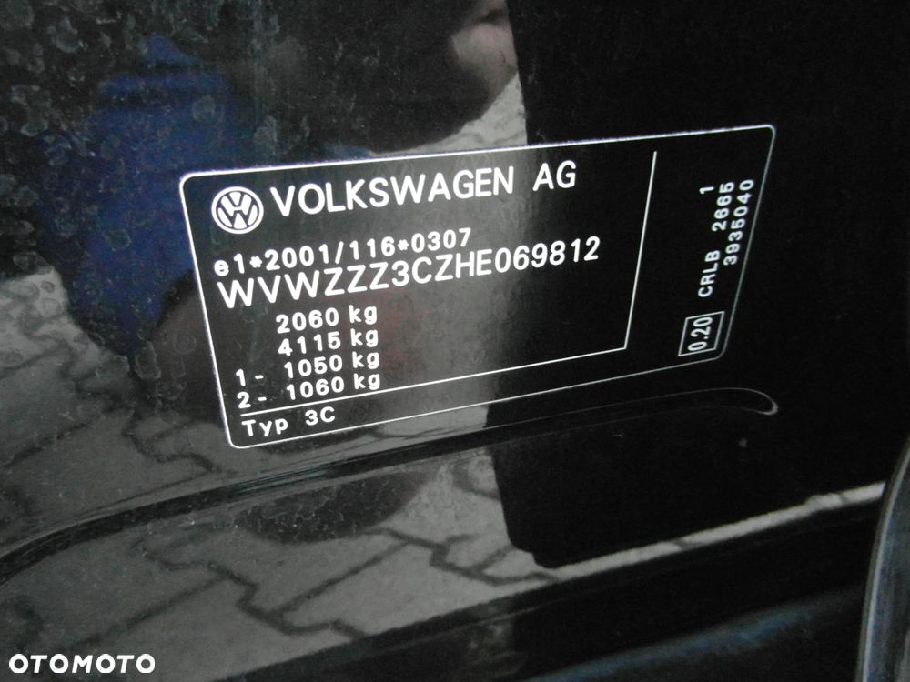 Volkswagen Passat 2.0 TDI BMT Comfortline - 36