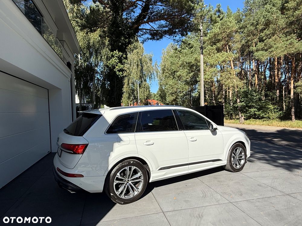 Audi Q7 - 11
