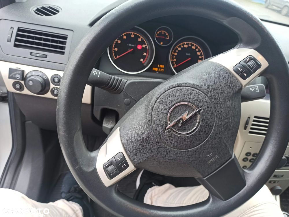 Opel Astra - 15