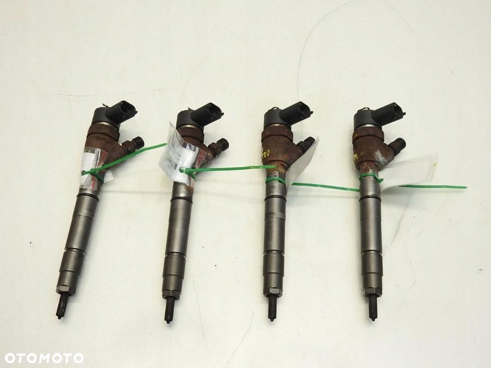 WTRYSK WTRYSKI HONDA CR-V III 2.2 I-CTDI 0445110288 16450-R06-E01 - 2