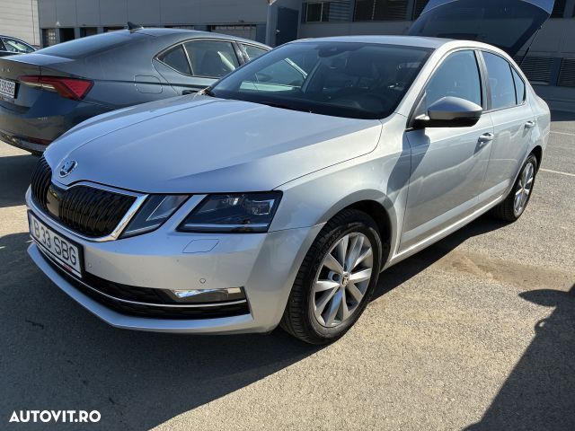 Skoda Octavia 2.0 TDI DSG Ambition - 2