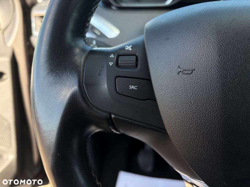 Peugeot 2008 PureTech 110 Stop&Start Allure - 8