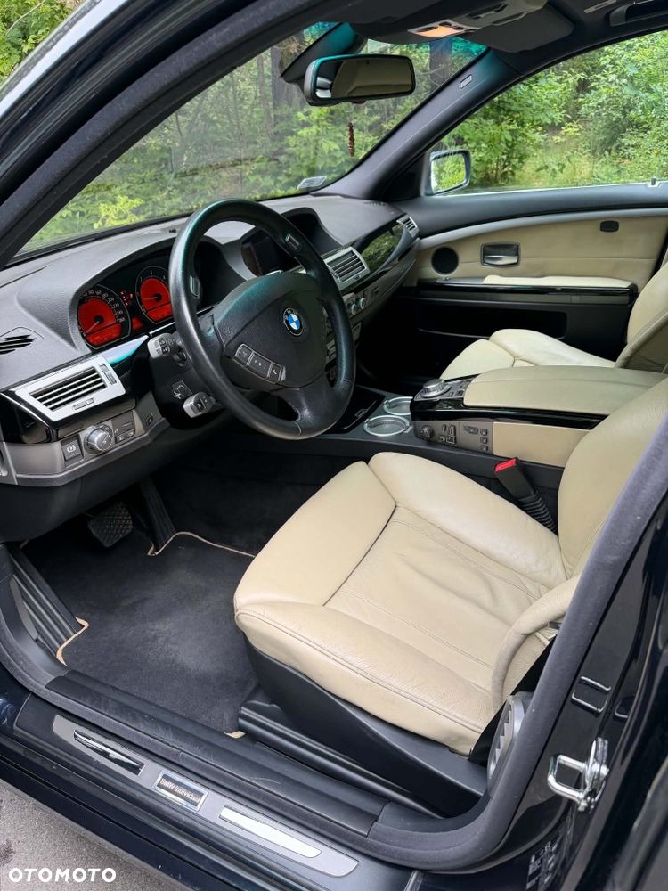BMW Seria 7 - 7