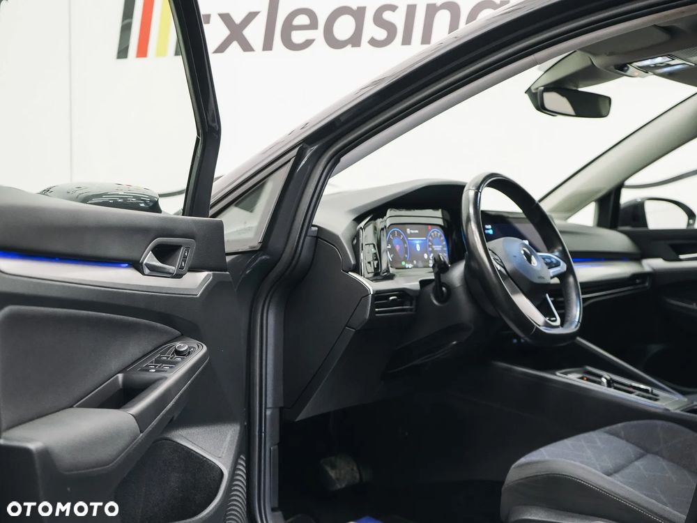 Volkswagen Golf - 13