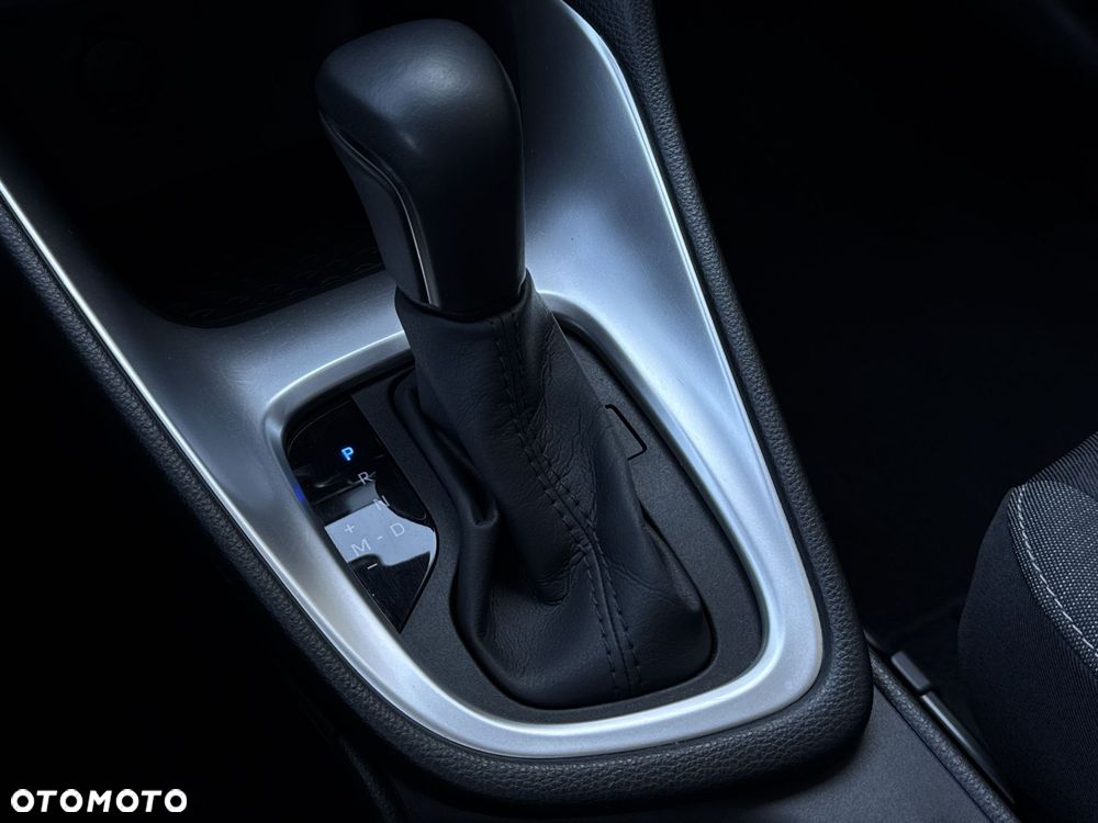 Toyota Yaris 1.5 Comfort CVT - 27