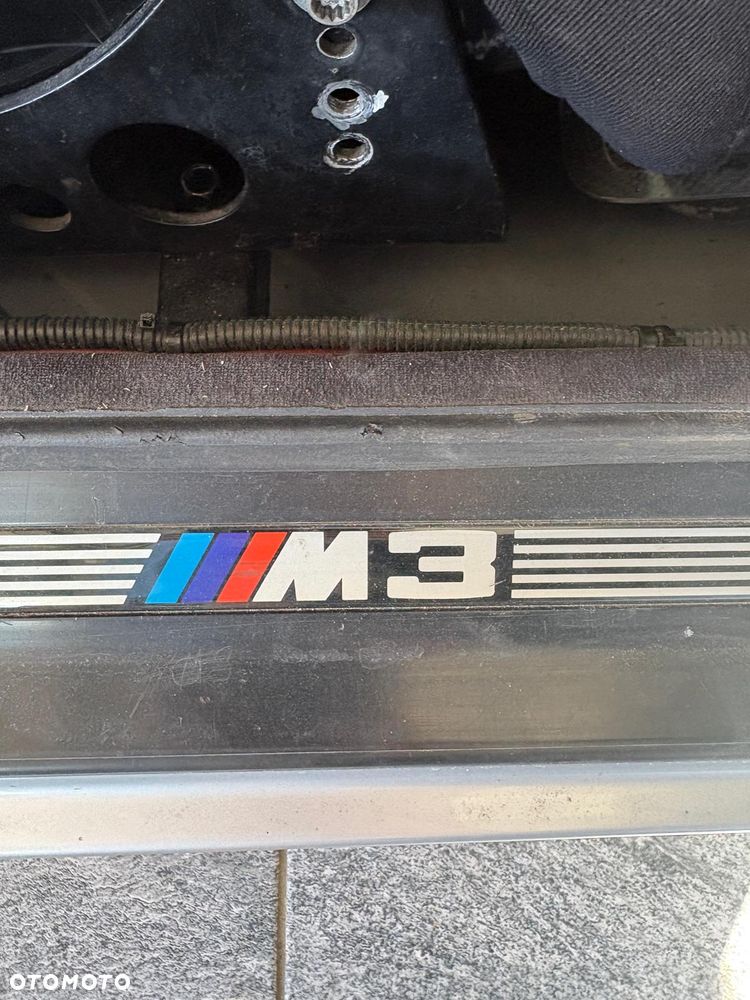 BMW M3 Standard - 34