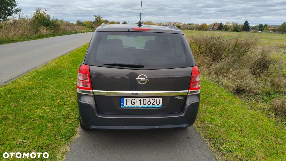 Opel Zafira 1.8 Family Plus - 7