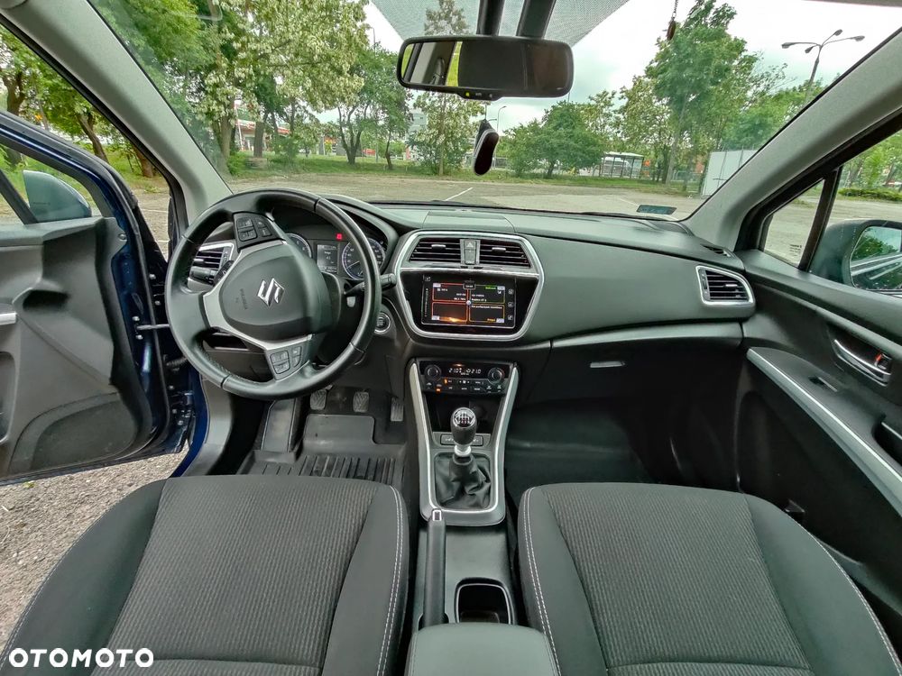 Suzuki SX4 S-Cross 1.4 SHVS Premium - 10
