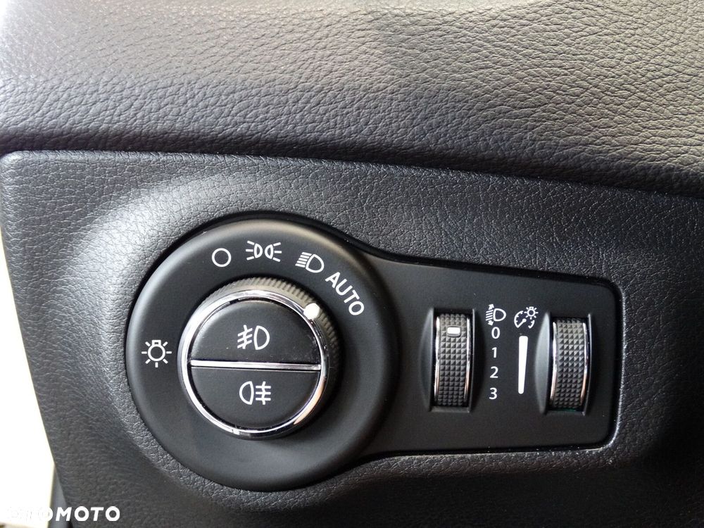 Jeep Compass - 15