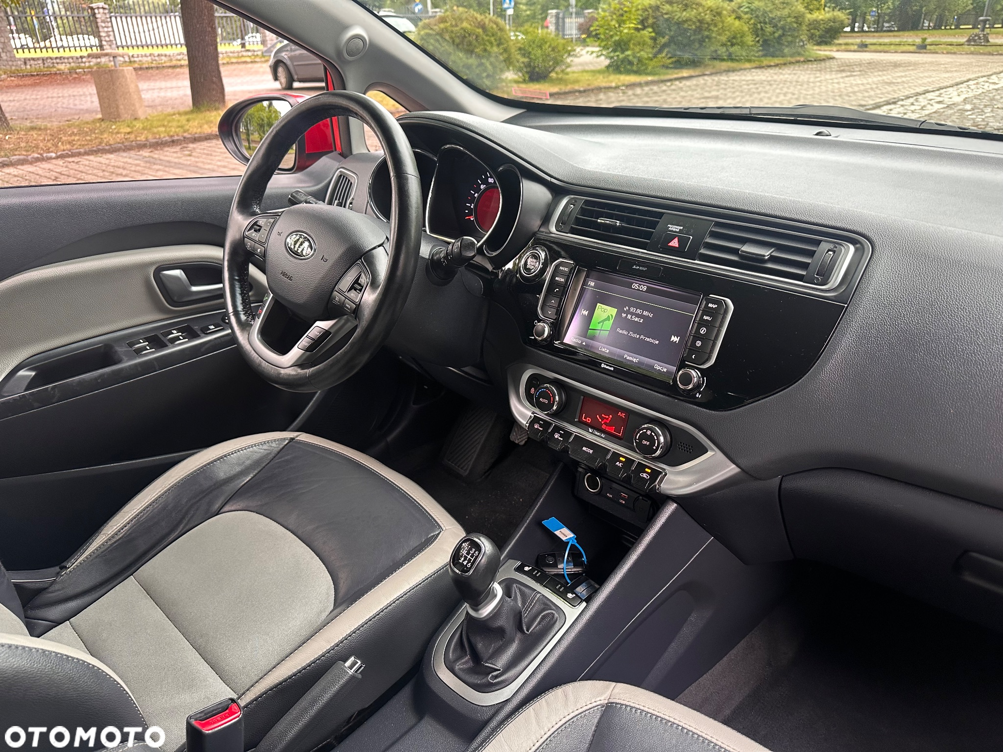 Kia Rio 1.4 Business Line - 5