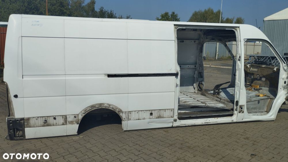 BOK PRAWY BŁOTNIK Tylny tył Renault Master III IV BIAŁY L4h2 BLIZNIAK - 1