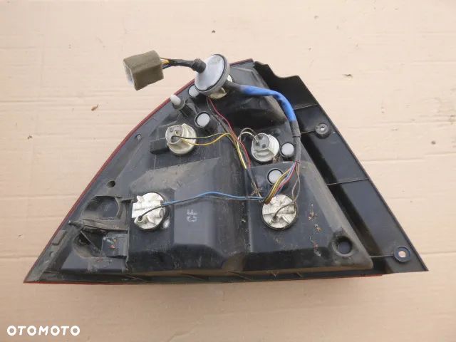 LAMPA PRAWY TYŁ PRAWA TYLNA CHEVROLET AVEO T250 SEDAN 07-11 - 4