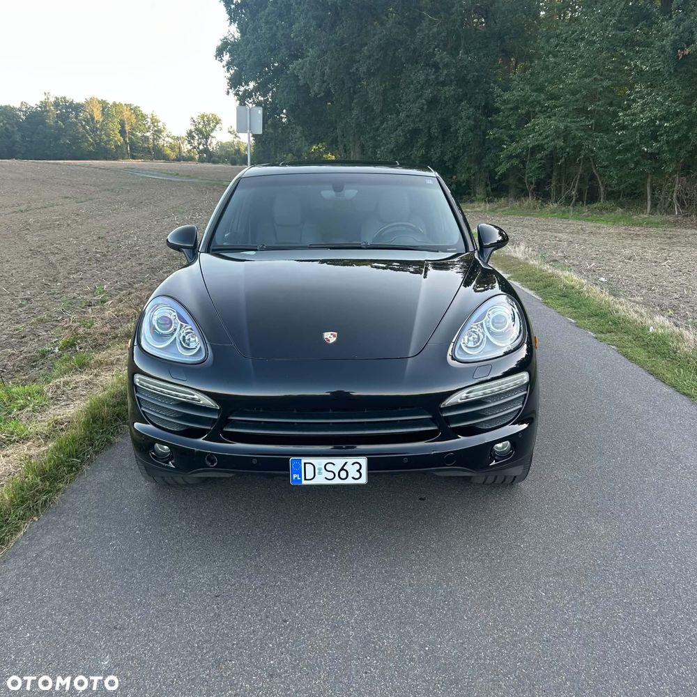 Porsche Cayenne - 2