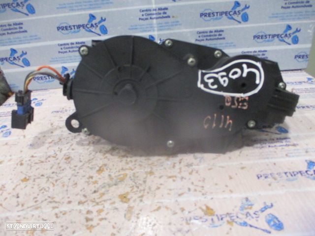 Fecho 9680250380OR 9680250380 PEUGEOT 1007 2006 FE ELETRICO PEUGEOT 1007 2005 1.4I 75CV 3P VERDE FESQ 6 PINOS PEUGEOT 1007 2005 1.4HDI 70CV 3P VERMELHO - 3