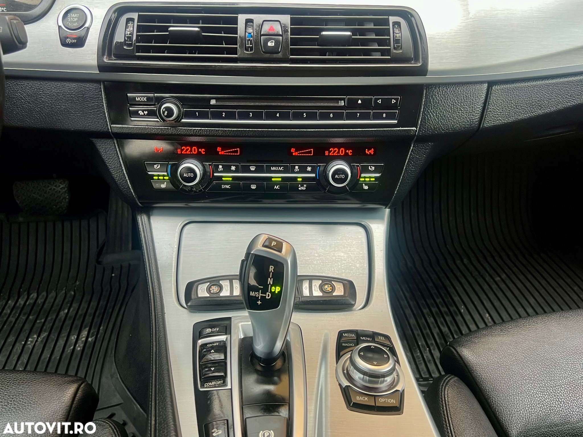 BMW Seria 5 520d xDrive - 26